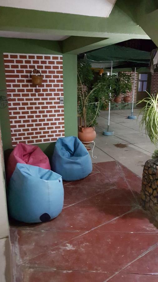 Hostel Buen Descanso 수크레 외부 사진