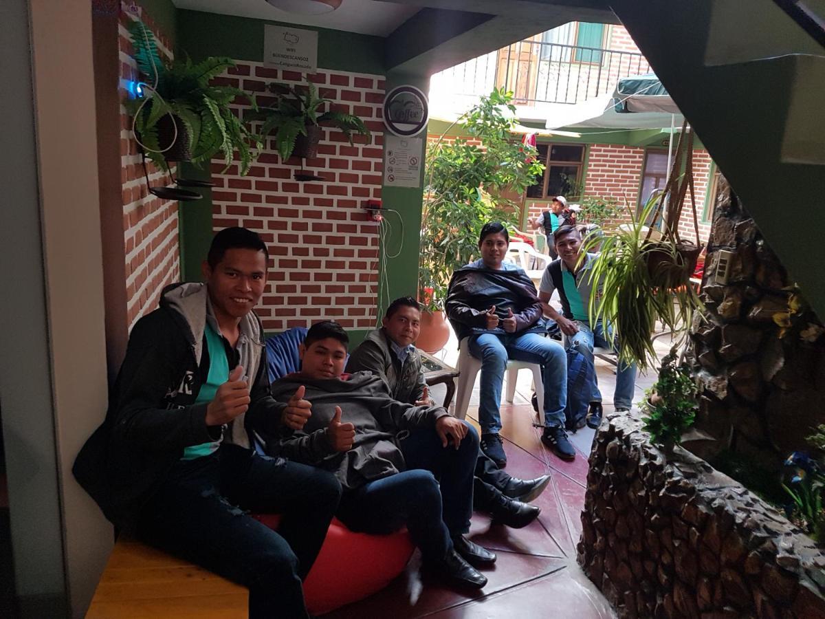 Hostel Buen Descanso 수크레 외부 사진